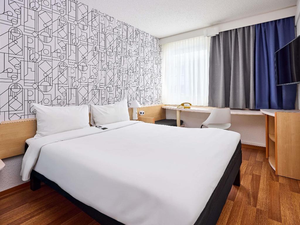 hotel-thumb