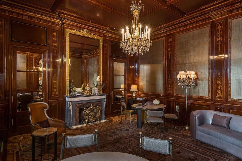 Imagem da galeria de Hotel De Crillon