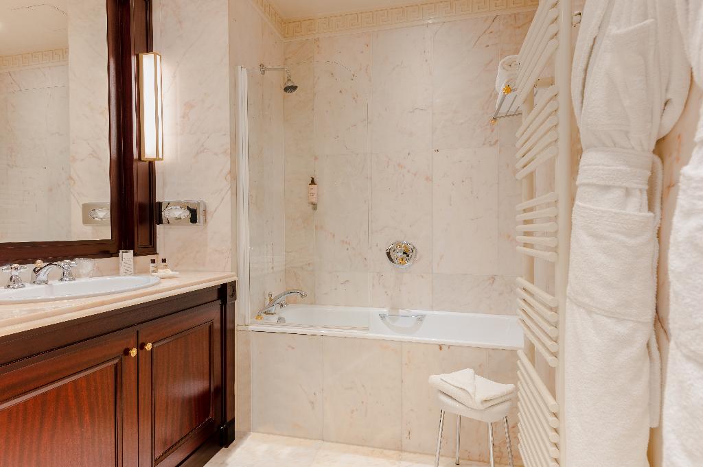Imagem da galeria de Hotel Napoleon Paris