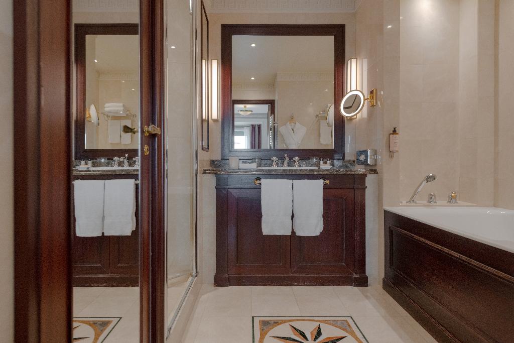 Imagem da galeria de Hotel Napoleon Paris
