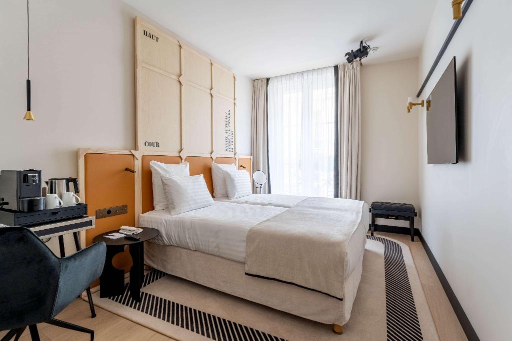 Astra Opera Astotel