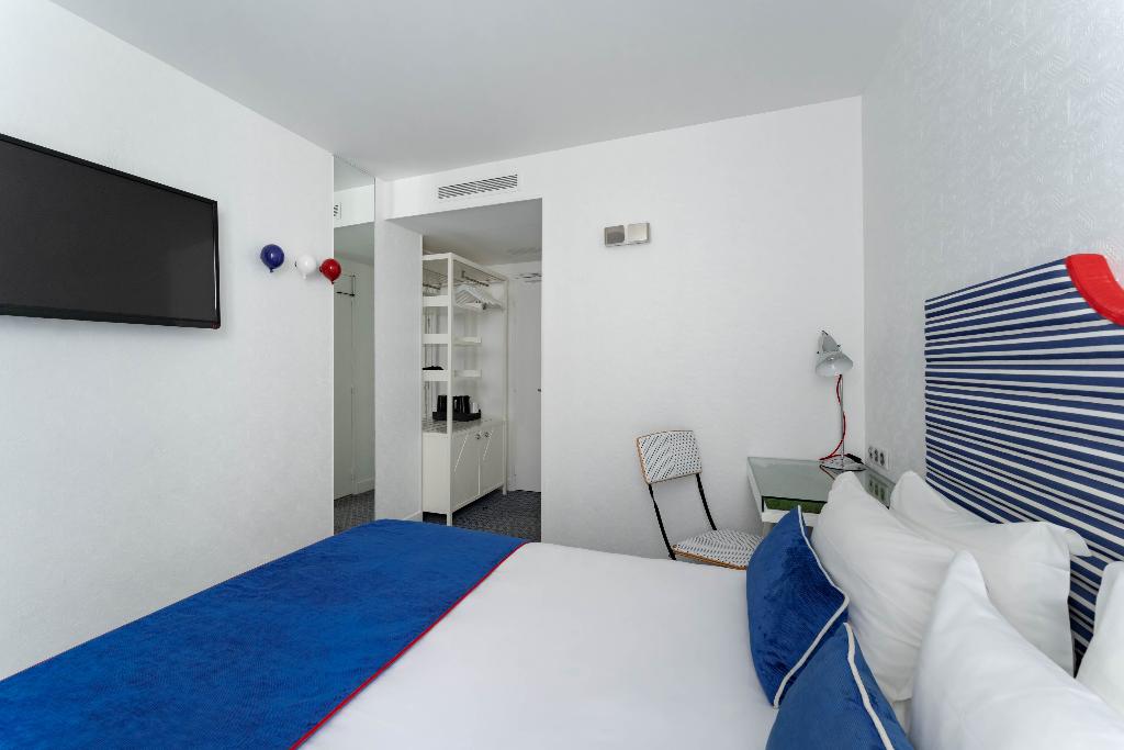 hotel-thumb