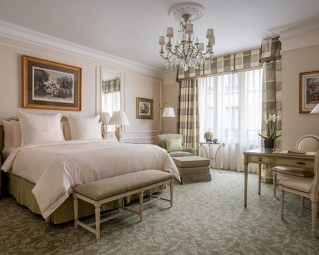 Imagem da galeria de Four Seasons Hotel George V Paris