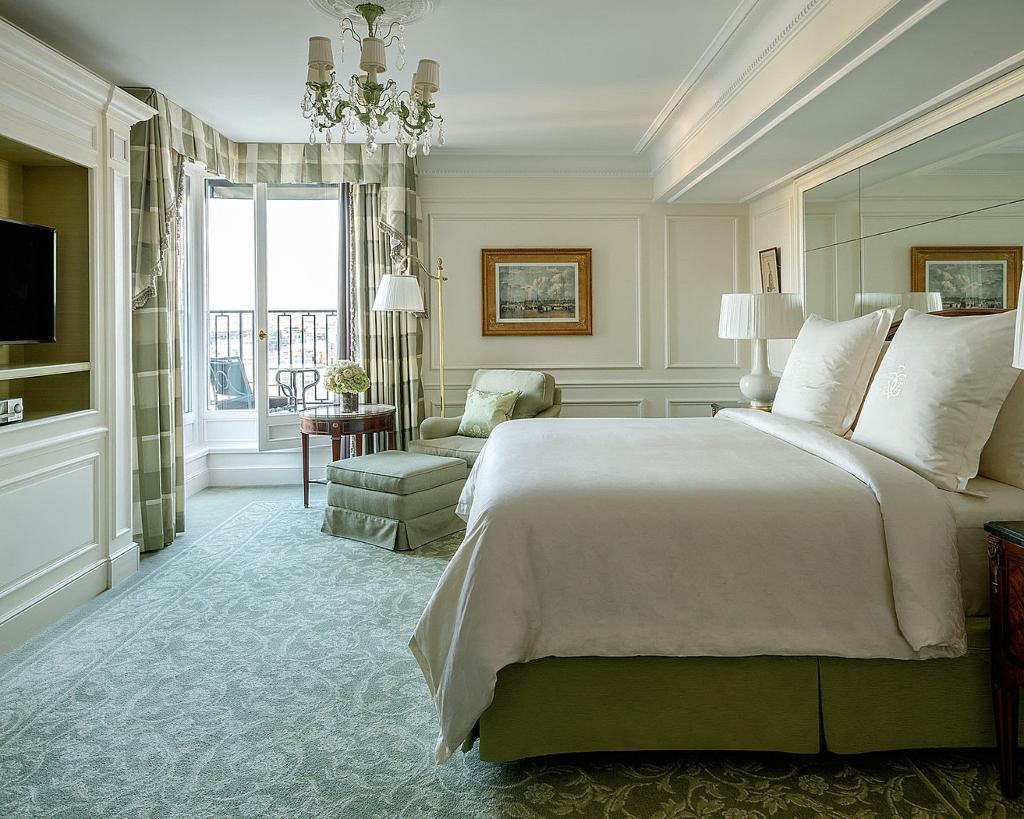 Imagem da galeria de Four Seasons Hotel George V Paris
