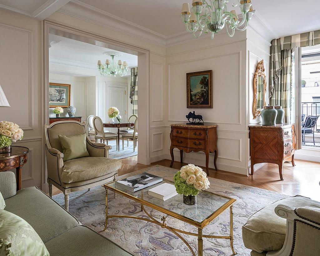 Imagem da galeria de Four Seasons Hotel George V Paris