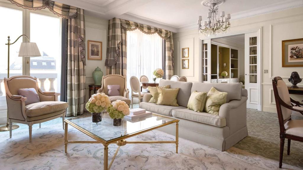 Imagem da galeria de Four Seasons Hotel George V Paris