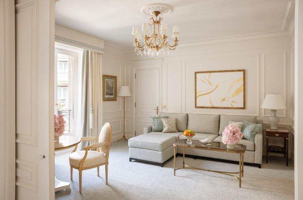 Imagem da galeria de Four Seasons Hotel George V Paris