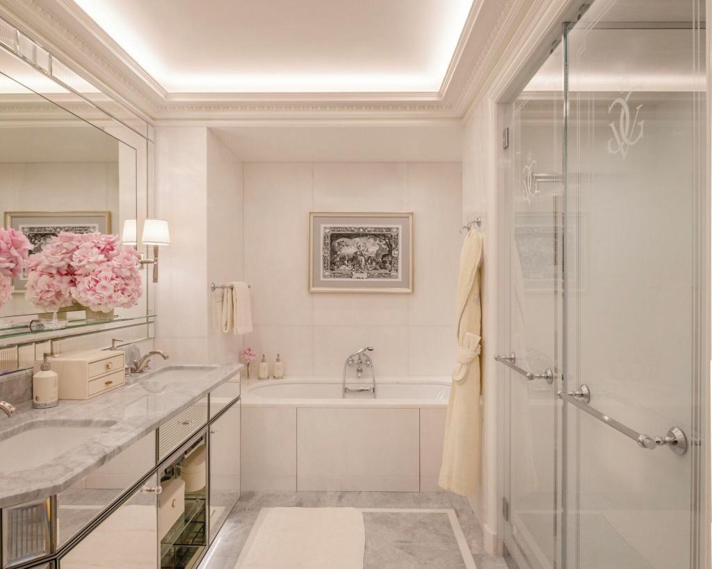 Imagem da galeria de Four Seasons Hotel George V Paris