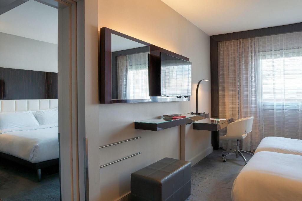 Le Meridien Etoile