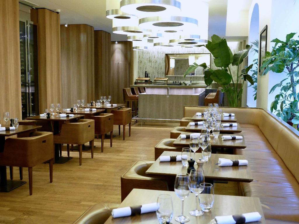 Galeriebild von Sofitel Paris Arc De Triomphe