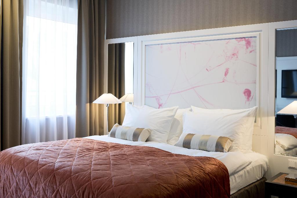 1 Double Bed, Classic Room, Twin Beds On Request, 20 Square Meters, Air-Conditioned, Flat Tv, Non-Sm