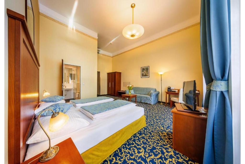 Bellevue Hotel photo 9