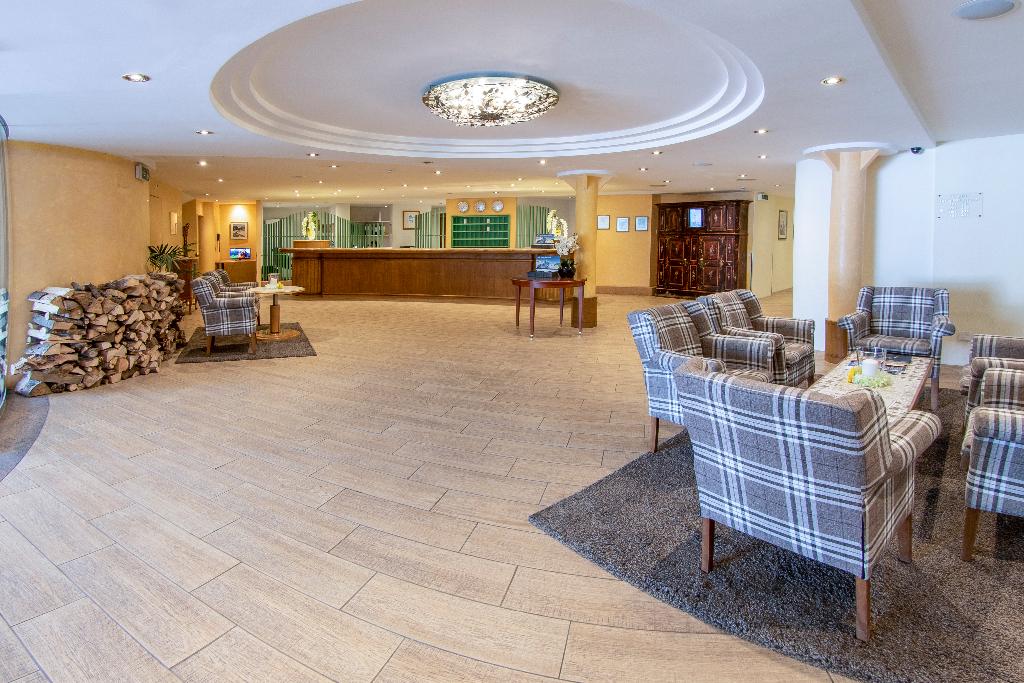 Hotel And Spa Silberhorn photo 18