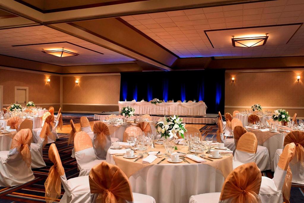 Four Points by Sheraton Los Angeles International Airport - Conferences