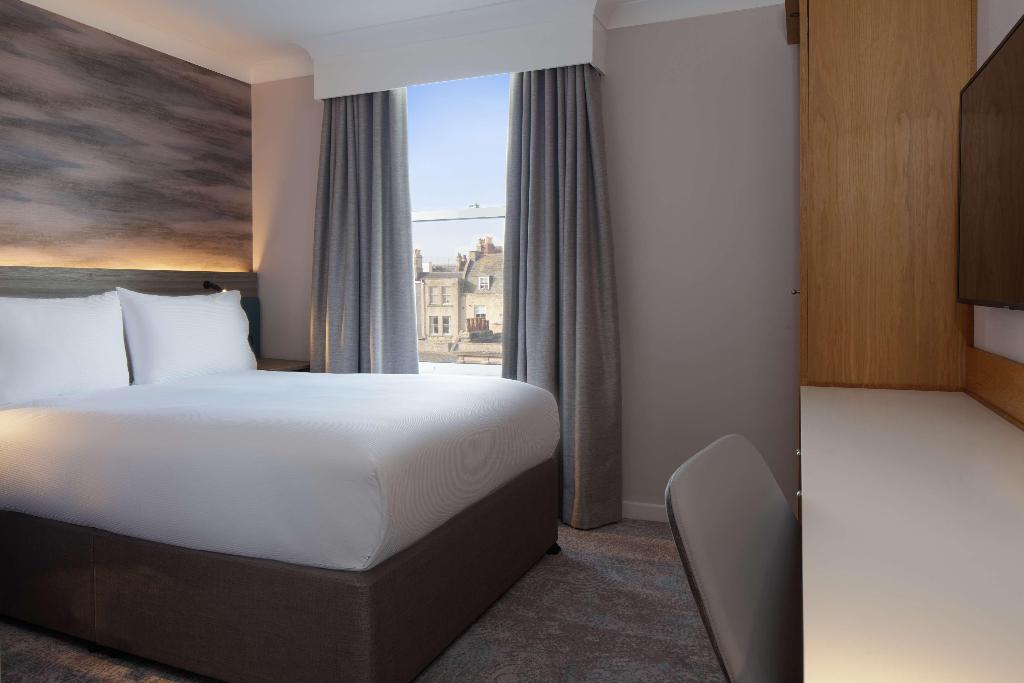 DoubleTree by Hilton Bath