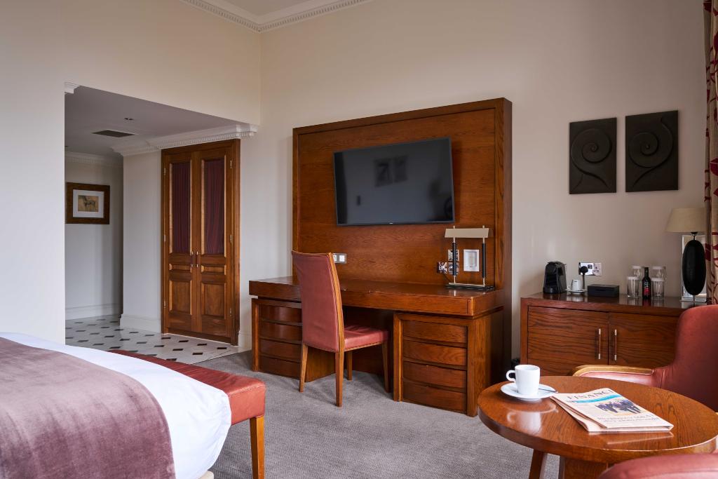 Imagem da galeria de The Royal Horseguards Hotel London