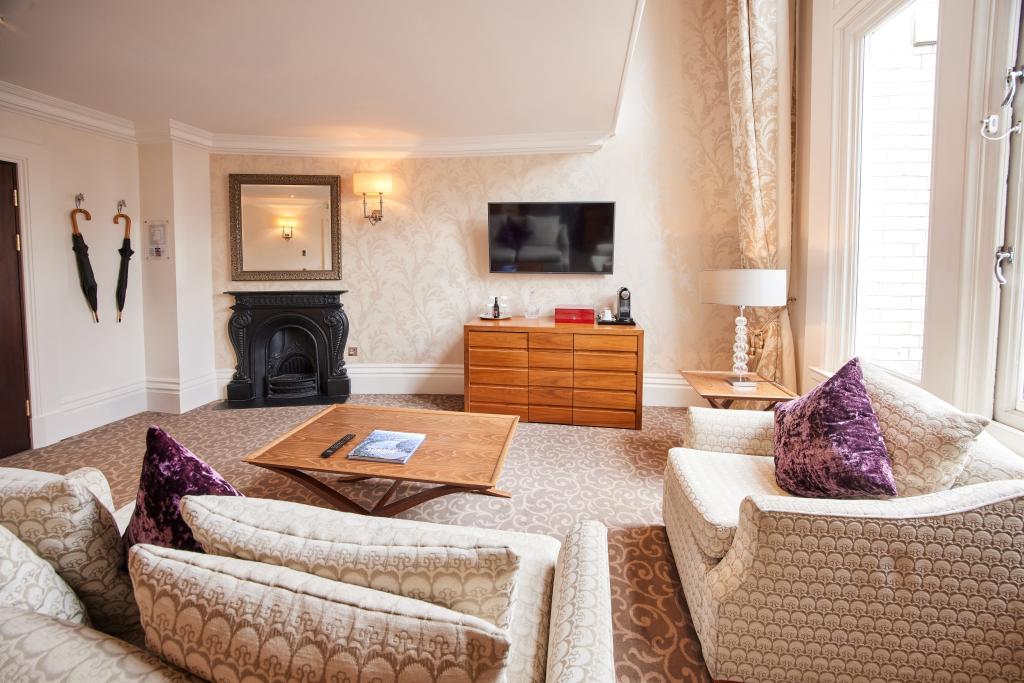 Imagem da galeria de The Royal Horseguards Hotel London