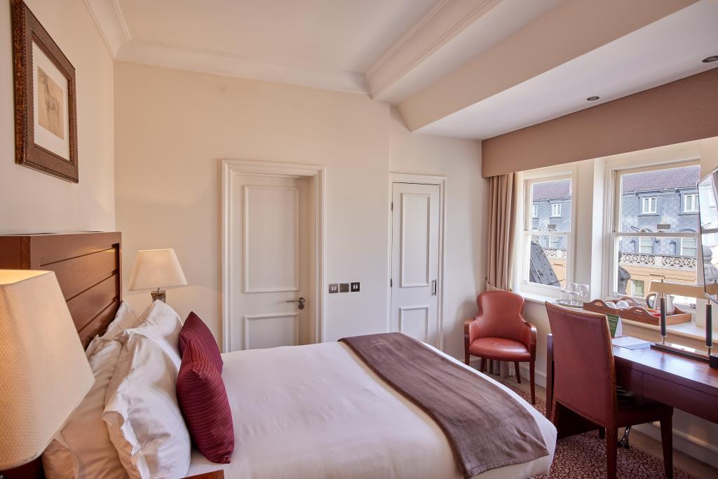 Imagem da galeria de The Royal Horseguards Hotel London