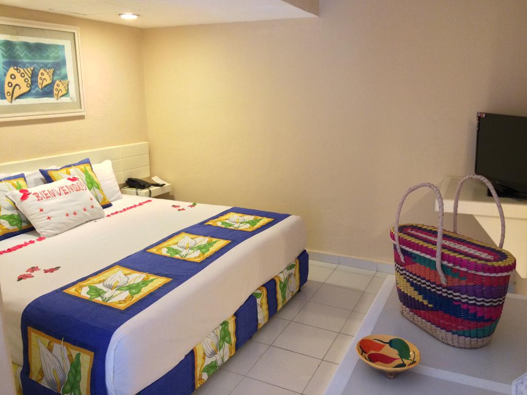 Fontan Ixtapa Beach Resort & Centro de Convencione