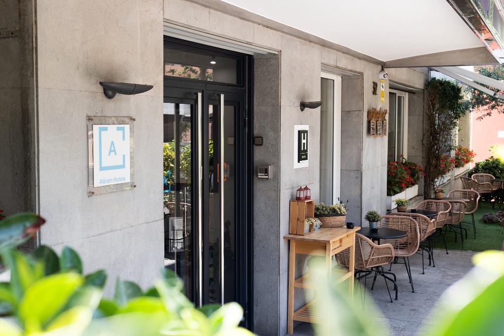 Hotel Tres Torres Atiram Hotel, Spanien, Barcelona. Großes 31