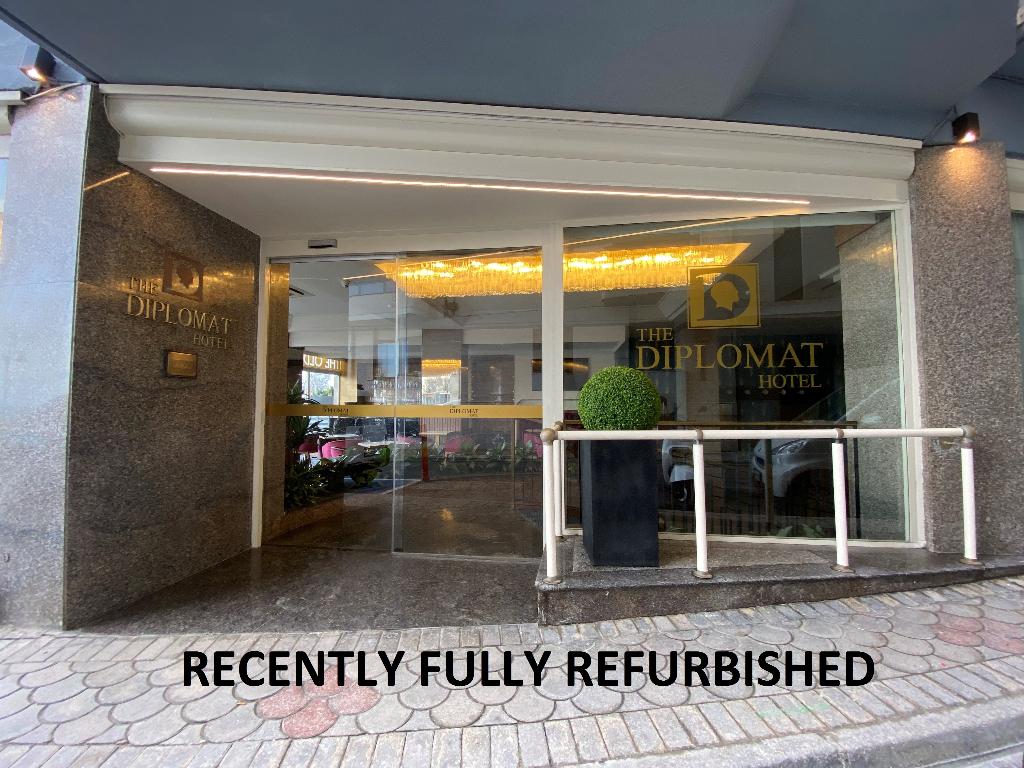 Diplomat — property photo 1