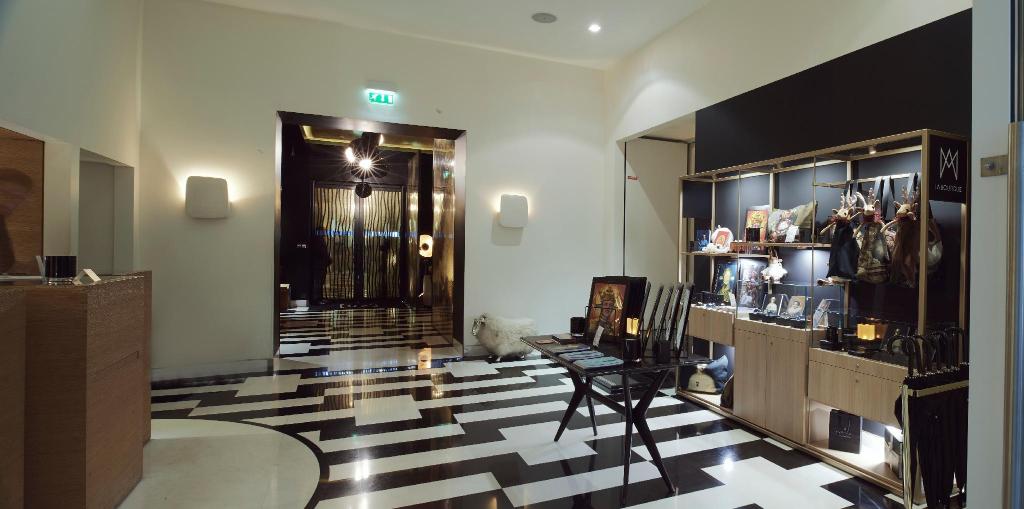 Imagem da galeria de Marignan Champs-elysées