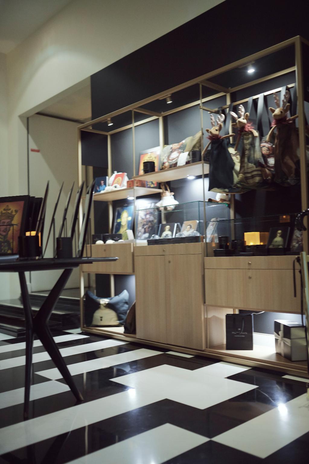 Imagem da galeria de Marignan Champs-elysées