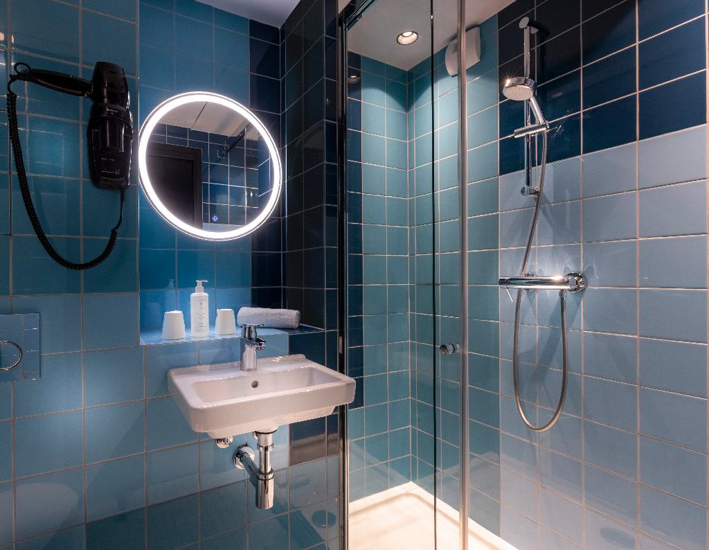 Hotel Libertel Canal Saint Martin, Frankreich, Paris. Großes 1