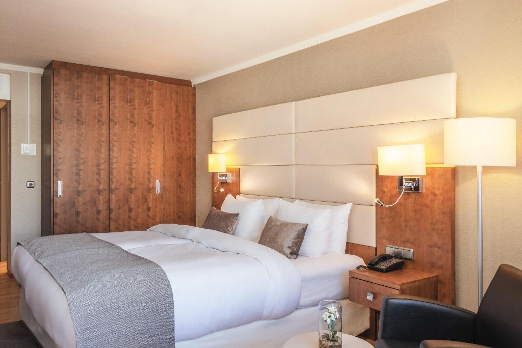 Hotel SHERATON FRANKFURT CONGRESS HOTEL