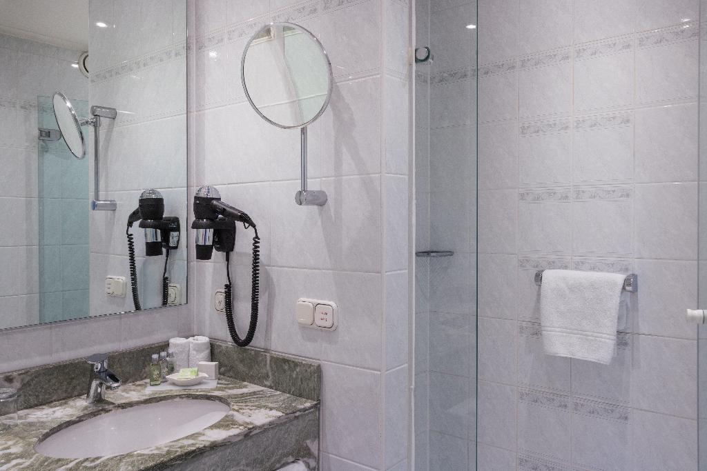 Hotel SHERATON FRANKFURT CONGRESS HOTEL