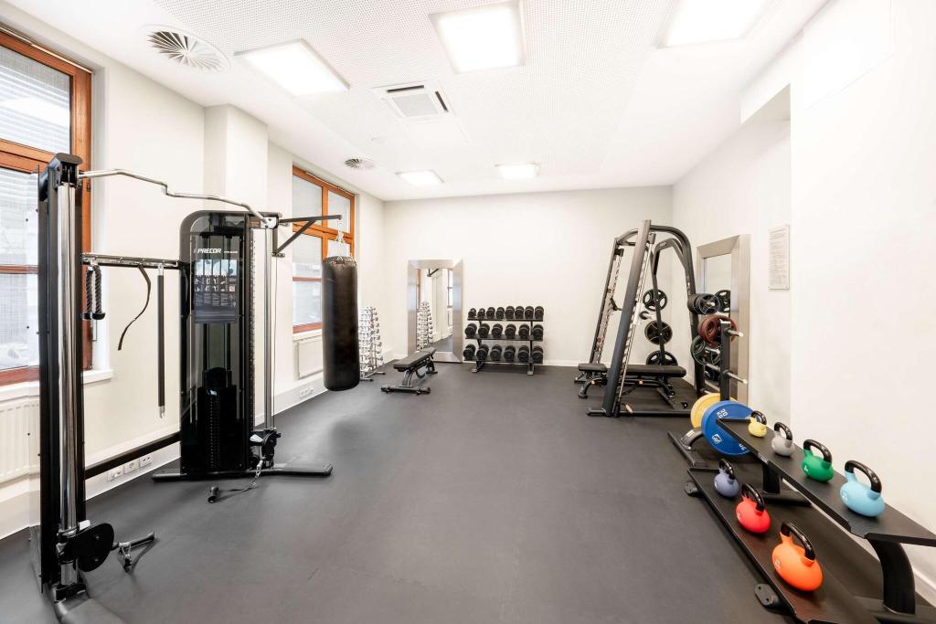 Hilton Berlin - Sports and Entertainment