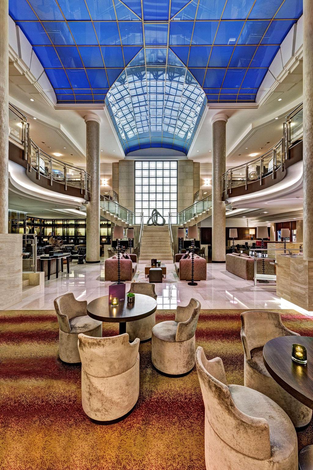 Hilton Berlin - Lobby