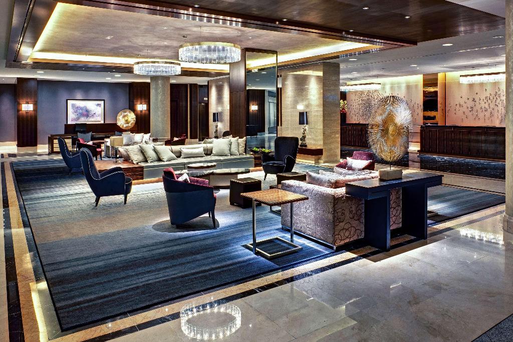 Hilton Berlin - Lobby