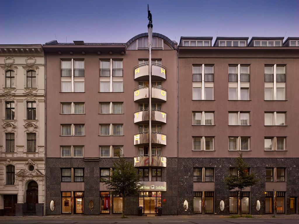 Radisson RED Berlin Kudamm
