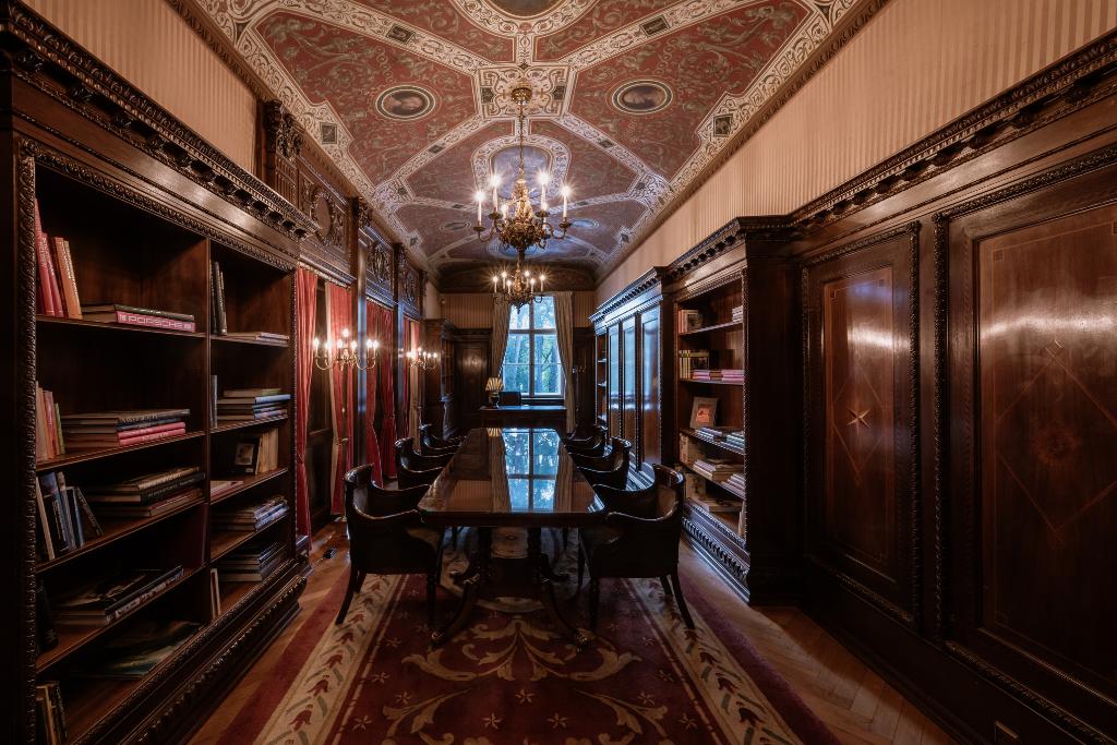 Hotel Schlosshotel Berlin By Patrick Hellmann