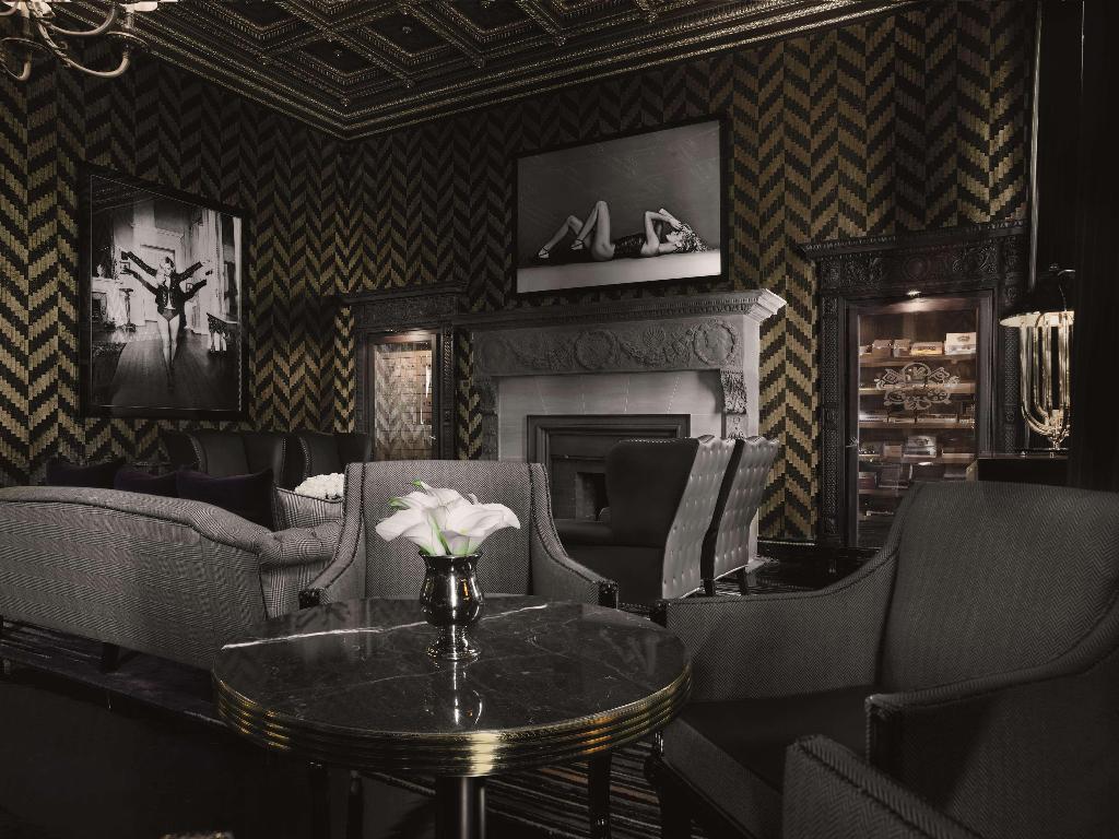 Hotel Schlosshotel Berlin By Patrick Hellmann