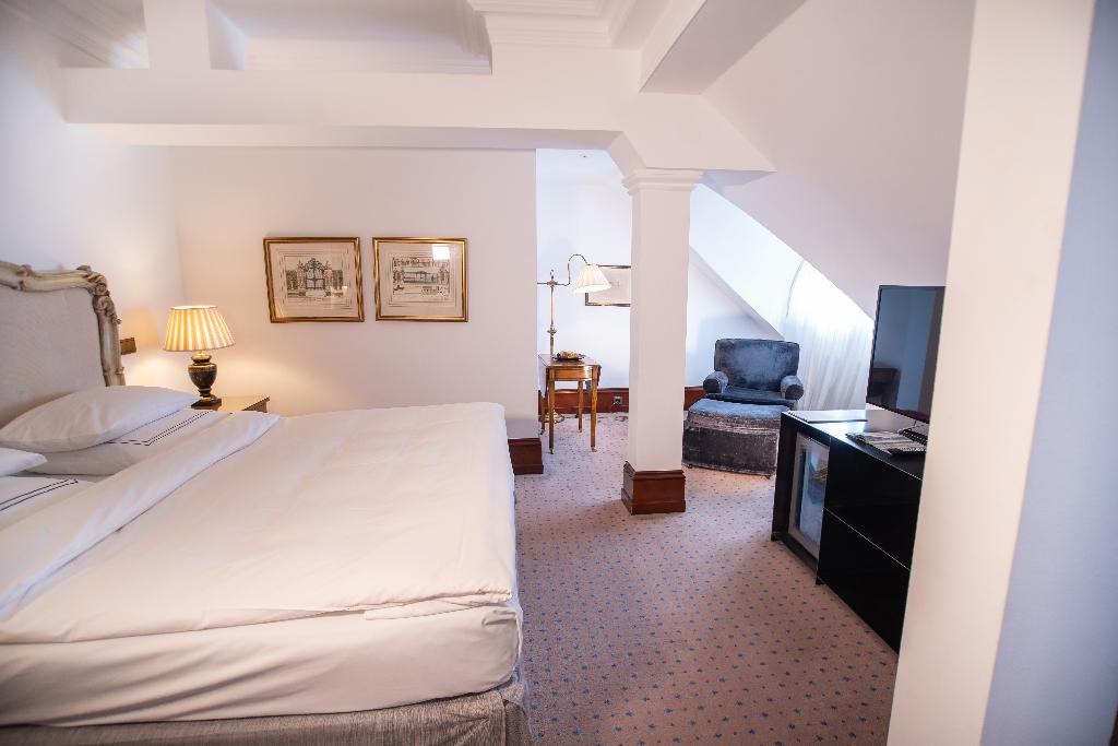 Hotel Schlosshotel Berlin By Patrick Hellmann