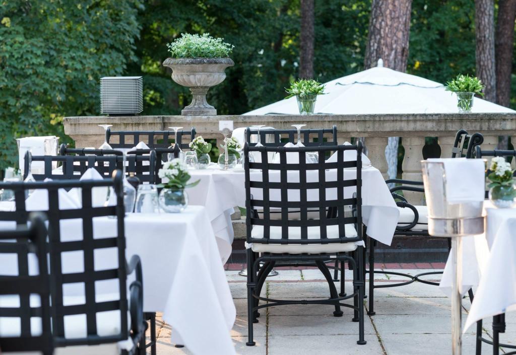 Hotel Schlosshotel Berlin By Patrick Hellmann