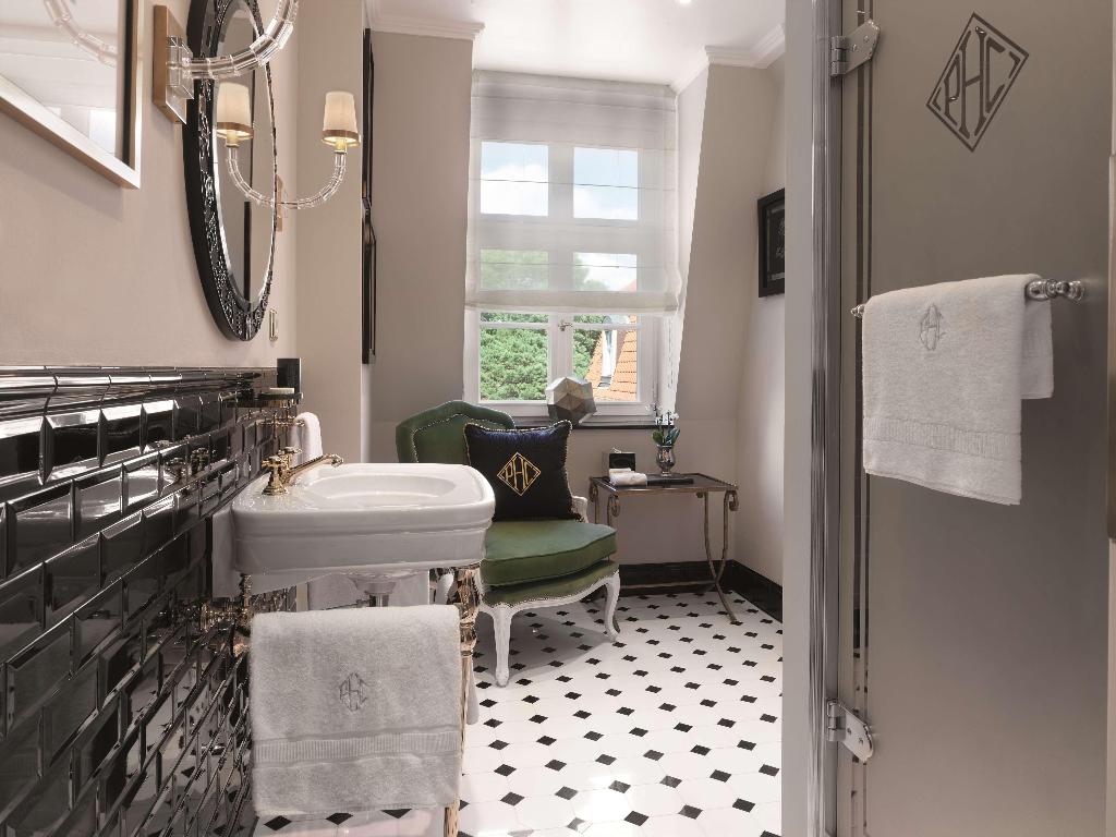 Hotel Schlosshotel Berlin By Patrick Hellmann