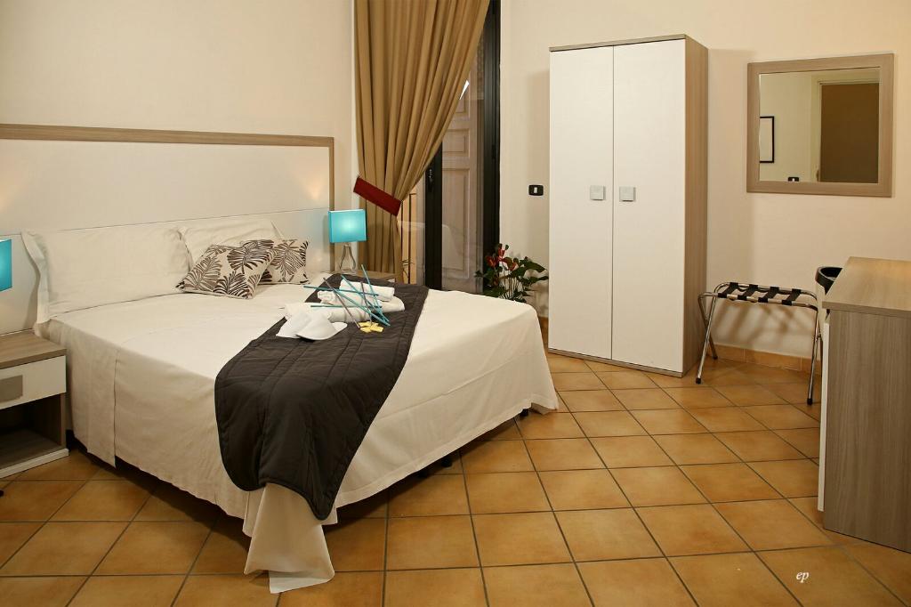 Hotel Caravaggio, Italien, Neapel. Großes 20