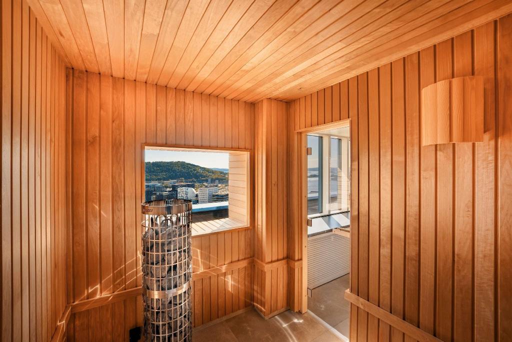 Radisson Blu Plaza Oslo - Sports and Entertainment