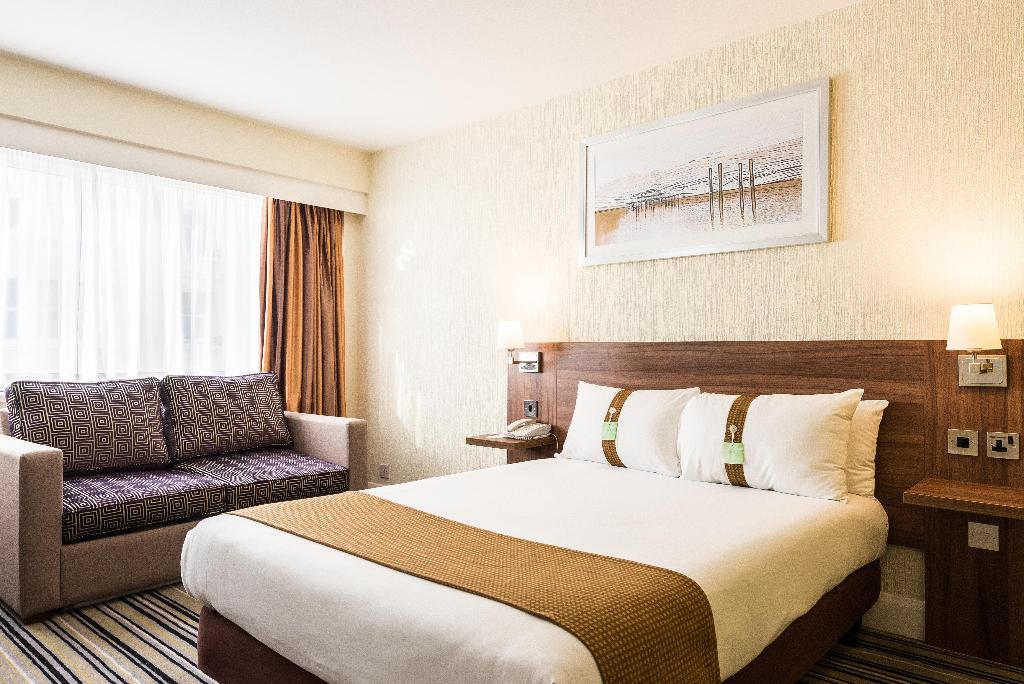 Holiday Inn Brighton Seafront