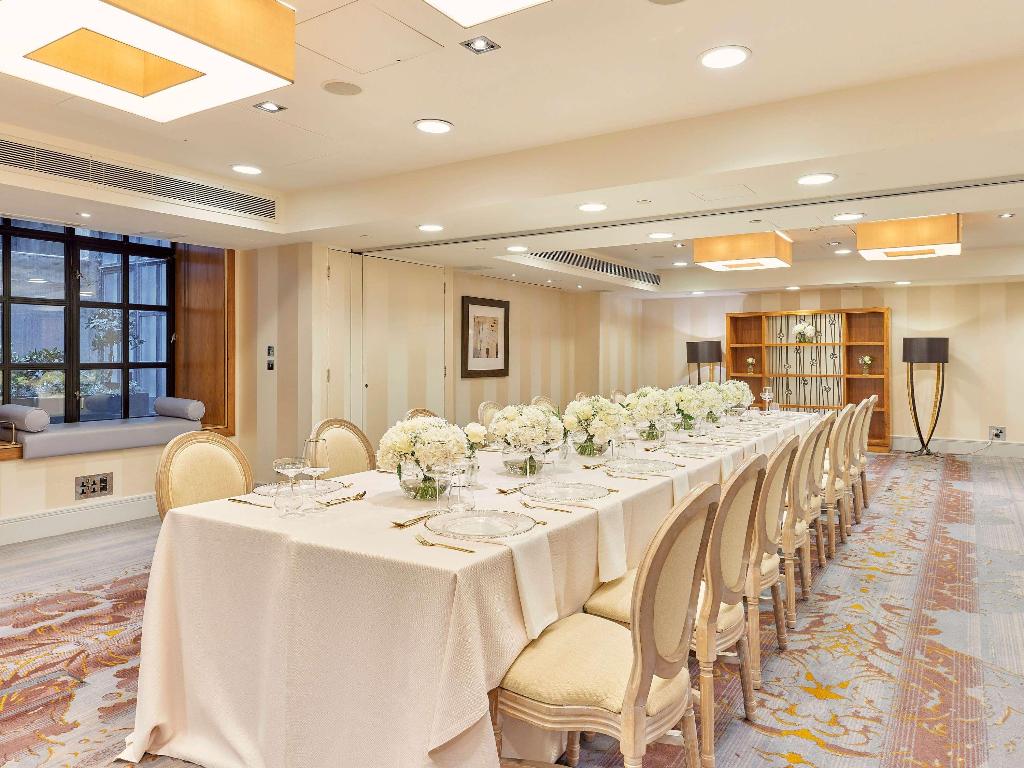 Imagem da galeria de Sofitel London St James 