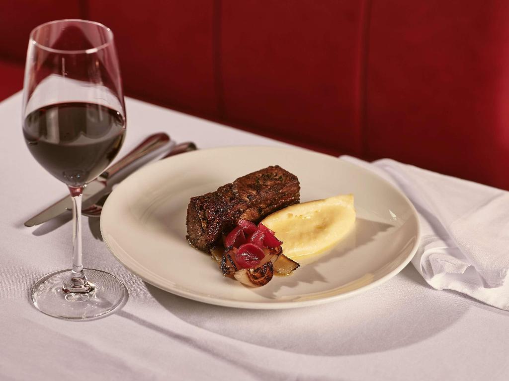 Imagem da galeria de Sofitel London St James 