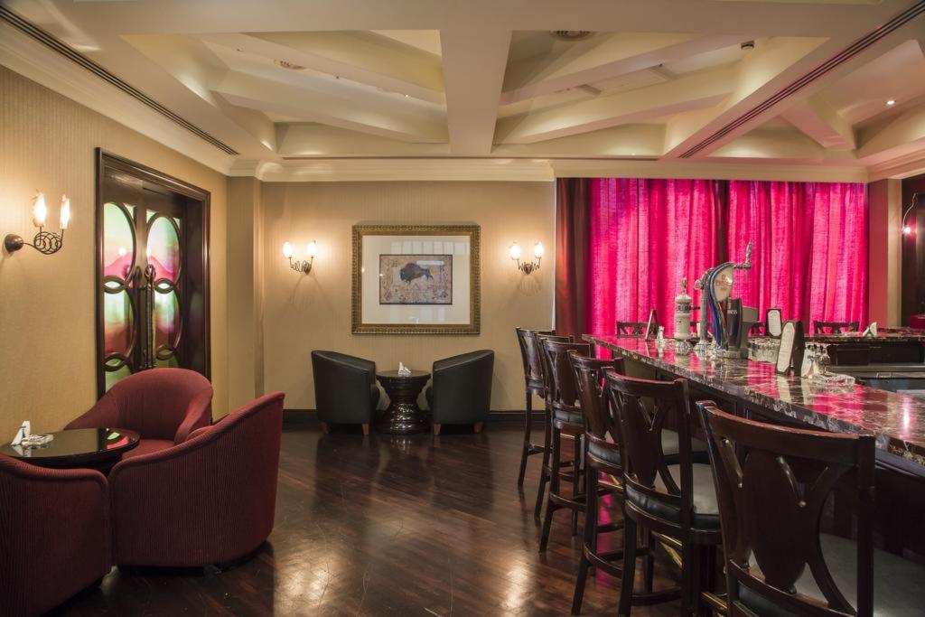 Movenpick Grand Al Bustan Hotel