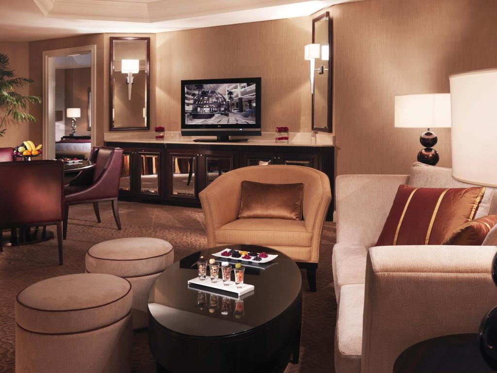 Movenpick Grand Al Bustan Hotel
