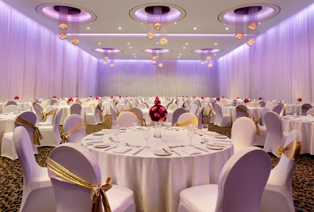Le Meridien Dubai Hotel & Conference Centre