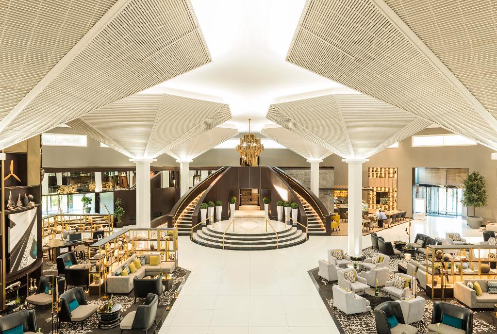 Le Meridien Dubai Hotel & Conference Centre