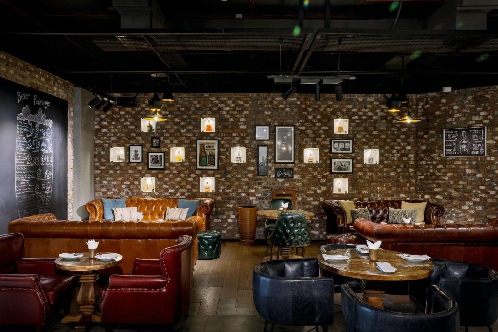 Le Meridien Dubai Hotel & Conference Centre