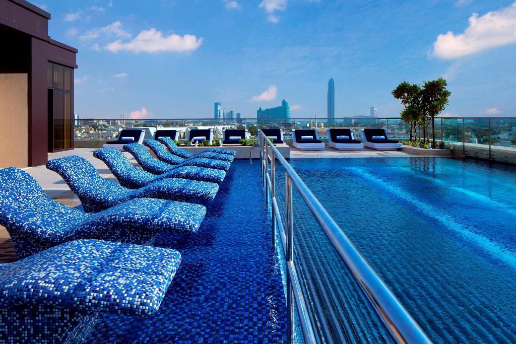 Le Meridien Dubai Hotel & Conference Centre